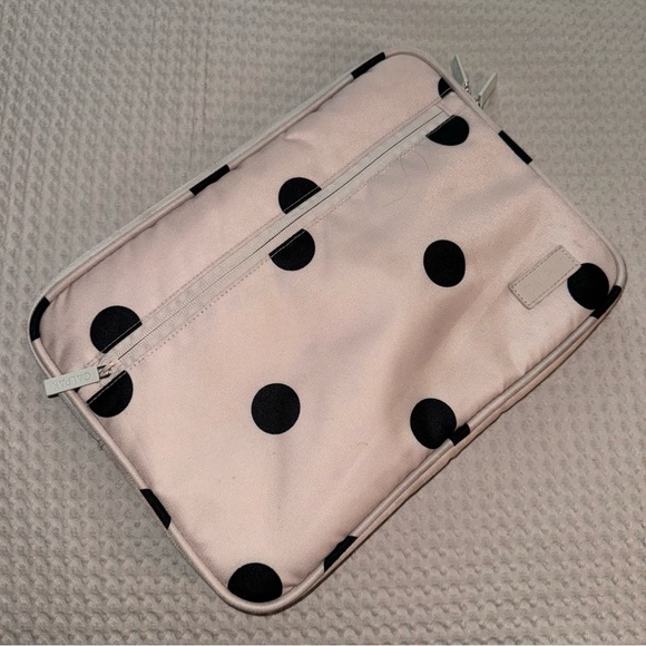 Calpak Laptop Sleeve - Picture 3 of 11